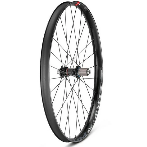 Paire De Roue EVTT Fulcrum E-Metal 5 Boost - 29" - Shimano HG11 1 Paire De Roue EVTT Fulcrum E-Metal 5 Boost - 29" - Shimano HG11